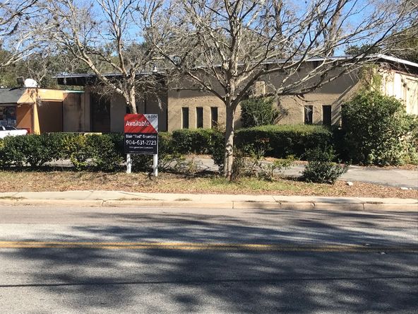 2627 Spring Park Rd, Jacksonville, FL 32207